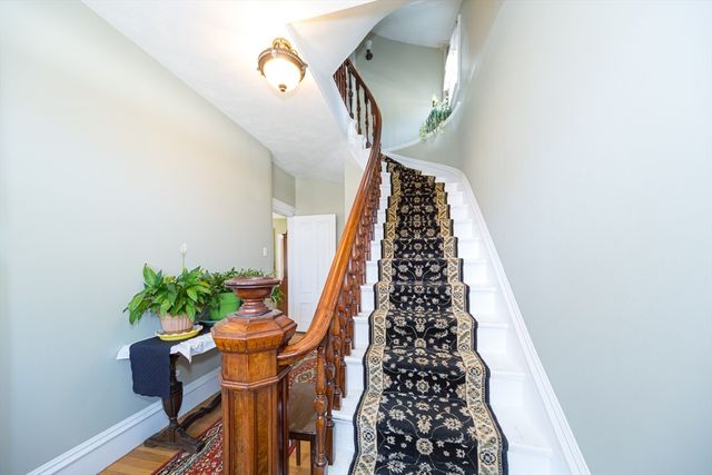 52 Washington Street, Natick, MA 01760