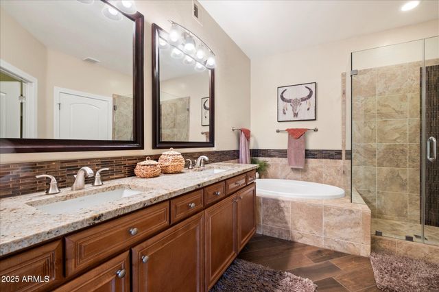 19700 N 76TH Street 2145, Scottsdale, AZ 85255