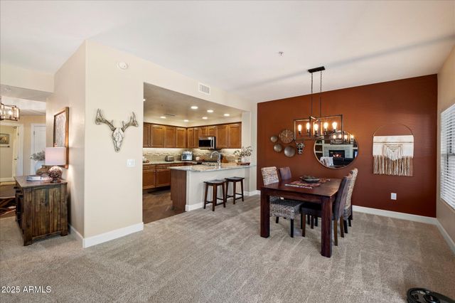 19700 N 76TH Street 2145, Scottsdale, AZ 85255