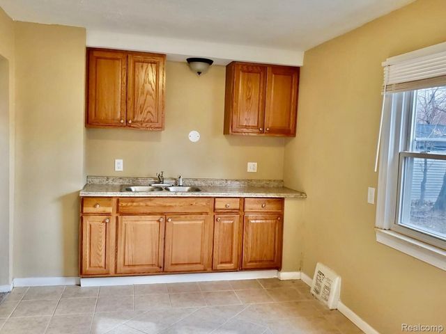 1483 S ANNABELLE Street, Detroit, MI 48217