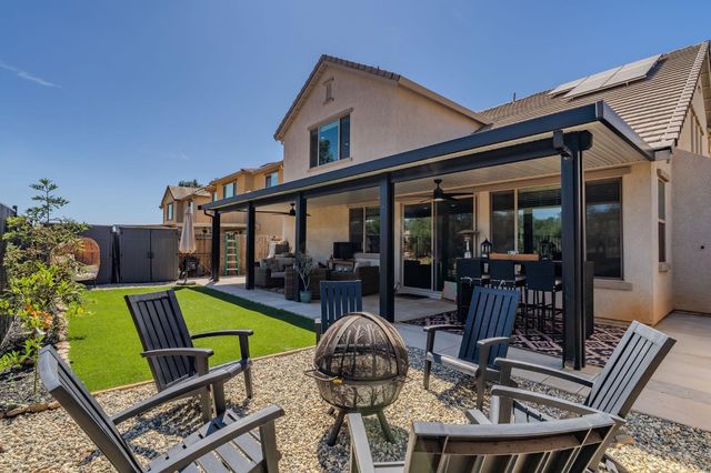 670 Morning Glory Cir, Ione, CA 95640