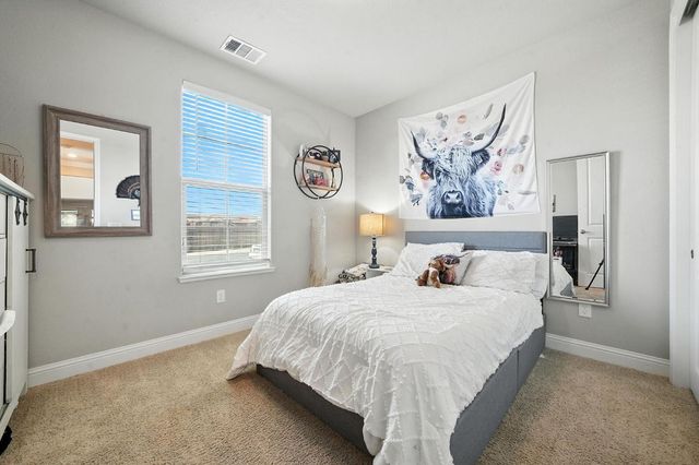 670 Morning Glory Cir, Ione, CA 95640