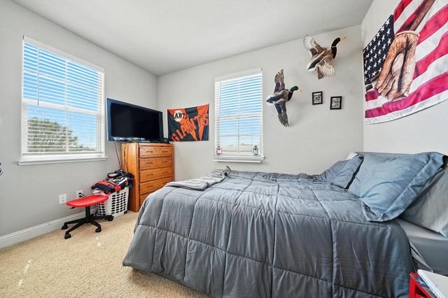 670 Morning Glory Cir, Ione, CA 95640