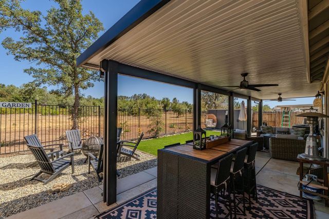 670 Morning Glory Cir, Ione, CA 95640