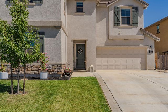 670 Morning Glory Cir, Ione, CA 95640