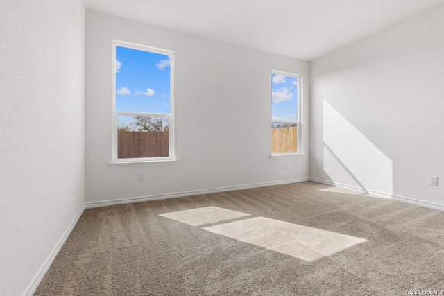 5222 BIG OAK RUN, Elmendorf, TX 78112