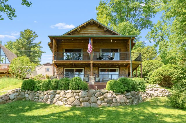 61851 Ochala Drive, Newberg Twp, MI 49061