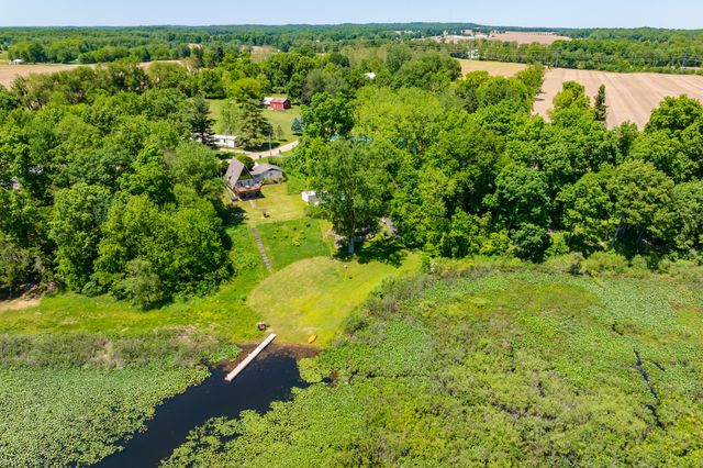 61851 Ochala Drive, Newberg Twp, MI 49061
