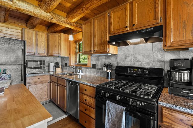 61851 Ochala Drive, Newberg Twp, MI 49061