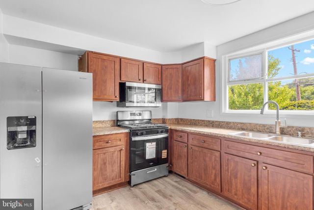 2302 VEIRS MILL RD, Rockville, MD 20851