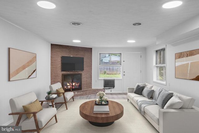 2302 VEIRS MILL RD, Rockville, MD 20851