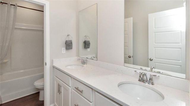8494 Mary Braxton Drive, Semmes, AL 36575