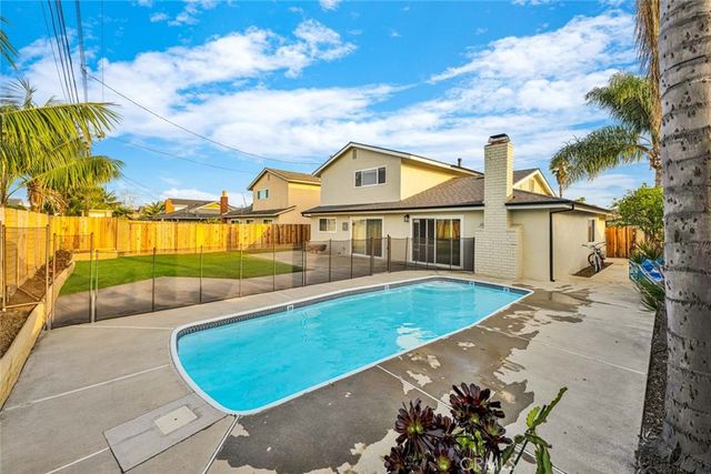 9301 Portsmouth Drive, Huntington Beach, CA 92646