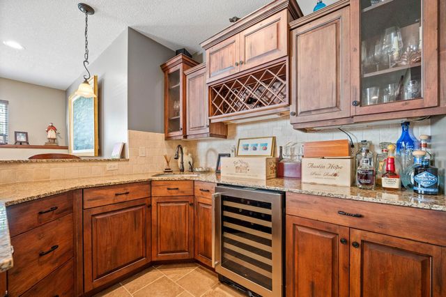 1038 N Bristol St, Wichita, KS 67206