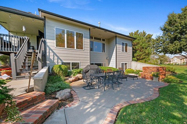 1038 N Bristol St, Wichita, KS 67206