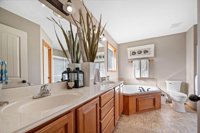 1038 N Bristol St, Wichita, KS 67206