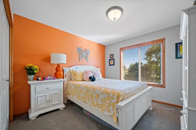 1038 N Bristol St, Wichita, KS 67206