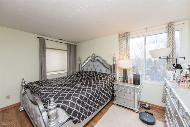 25735 Lorain Road 421, North Olmsted, OH 44070