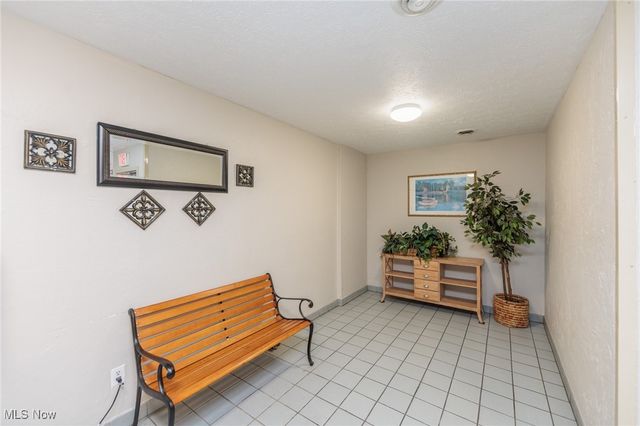 25735 Lorain Road 421, North Olmsted, OH 44070