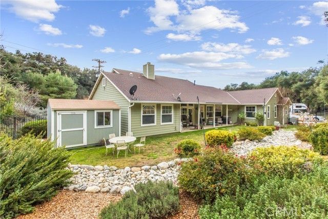 37240 Limekiln, Yucaipa, CA 92399