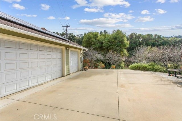 37240 Limekiln, Yucaipa, CA 92399