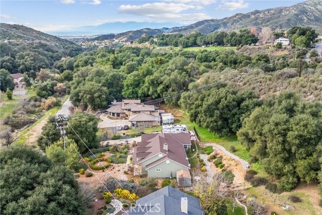 37240 Limekiln, Yucaipa, CA 92399