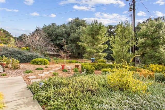 37240 Limekiln, Yucaipa, CA 92399