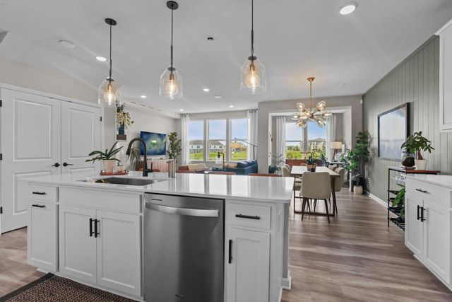 17902 Giants Way, Lakeville, MN 55044