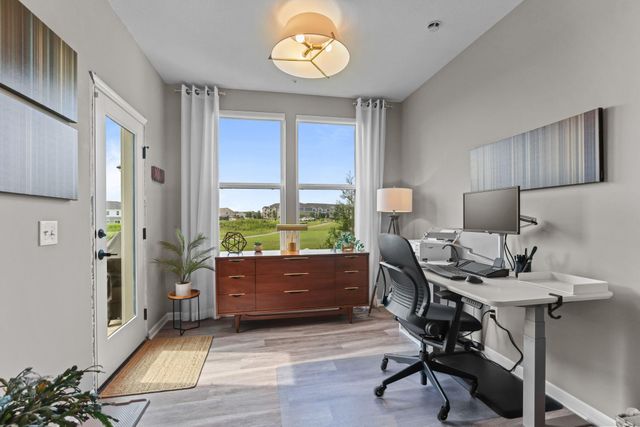 17902 Giants Way, Lakeville, MN 55044