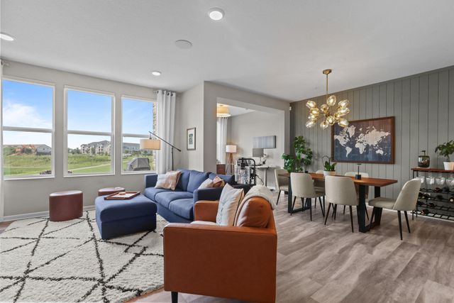 17902 Giants Way, Lakeville, MN 55044