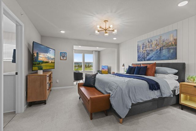 17902 Giants Way, Lakeville, MN 55044
