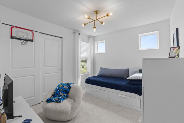 17902 Giants Way, Lakeville, MN 55044