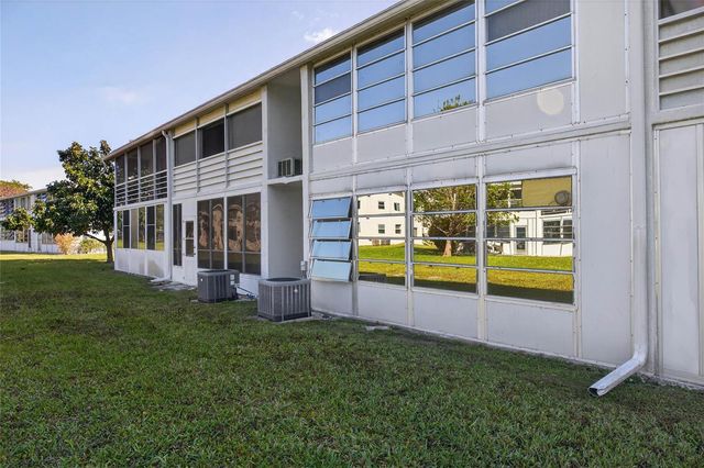 51 Farnham C, Deerfield Beach, FL 33442