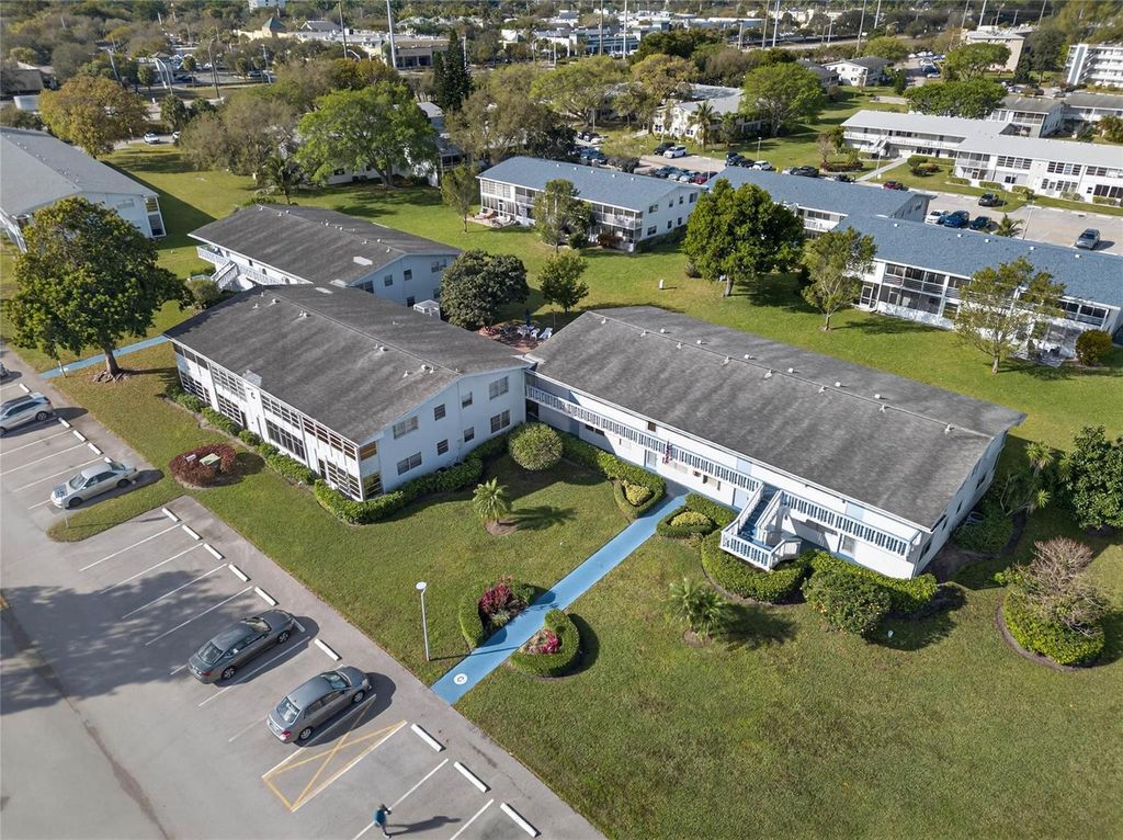 51 Farnham C, Deerfield Beach, FL 33442