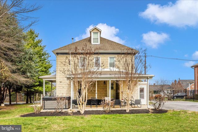 2 E 14TH ST, Frederick, MD 21701