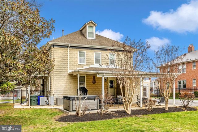 2 E 14TH ST, Frederick, MD 21701