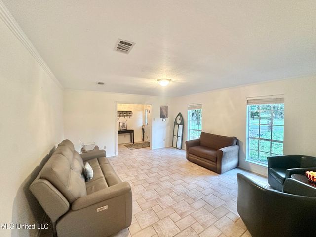 6001 Wooded Acres Road, Vancleave, MS 39565