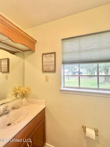 6001 Wooded Acres Road, Vancleave, MS 39565