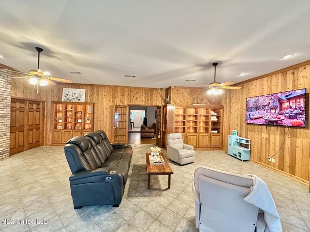6001 Wooded Acres Road, Vancleave, MS 39565