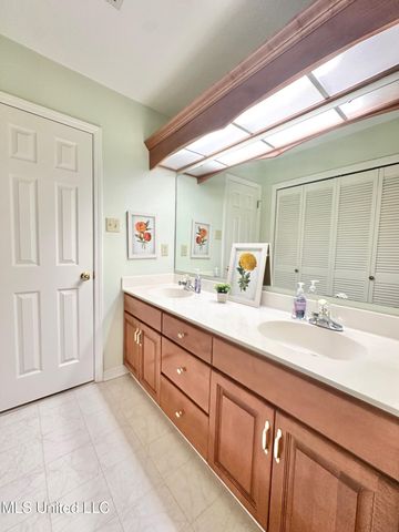 6001 Wooded Acres Road, Vancleave, MS 39565