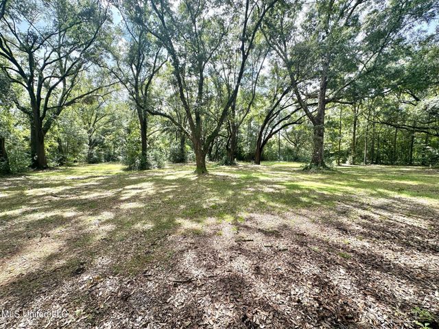 6001 Wooded Acres Road, Vancleave, MS 39565