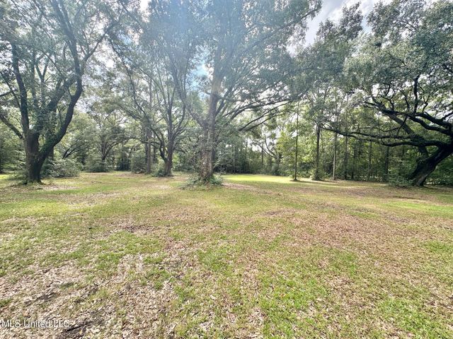 6001 Wooded Acres Road, Vancleave, MS 39565