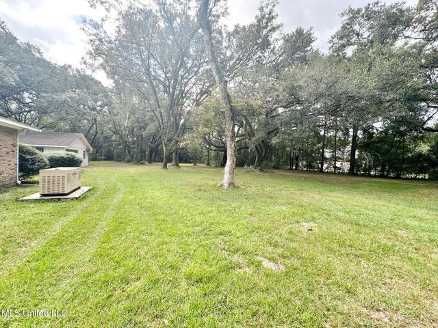 6001 Wooded Acres Road, Vancleave, MS 39565