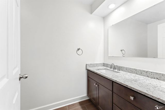 16851 Silverado Drive, Southgate, MI 48195