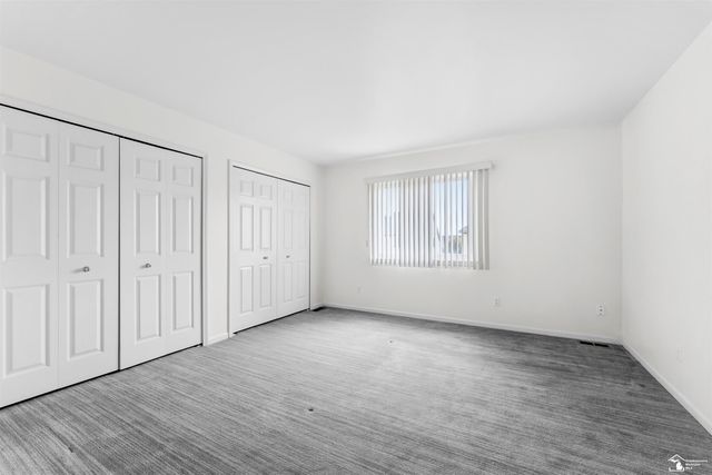 16851 Silverado Drive, Southgate, MI 48195