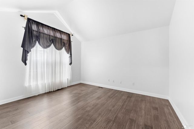 16851 Silverado Drive, Southgate, MI 48195