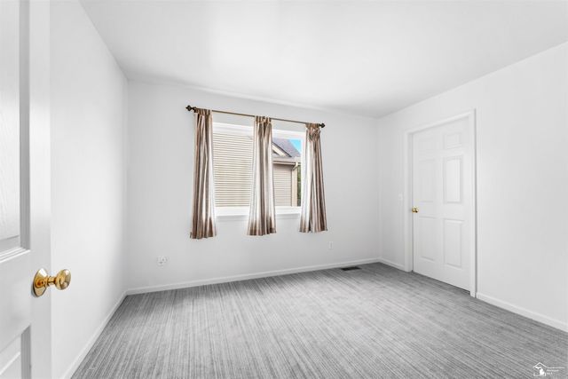 16851 Silverado Drive, Southgate, MI 48195