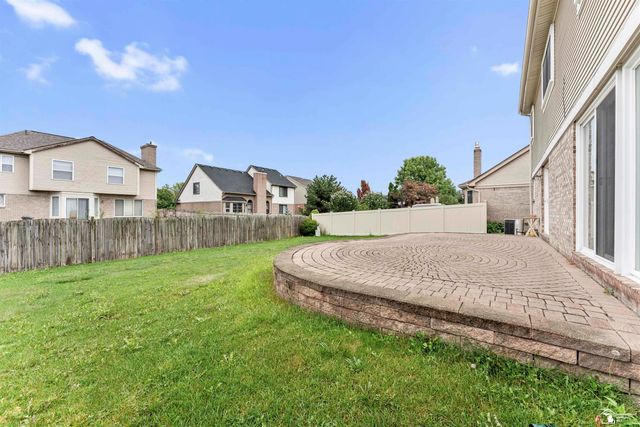 16851 Silverado Drive, Southgate, MI 48195
