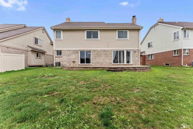 16851 Silverado Drive, Southgate, MI 48195
