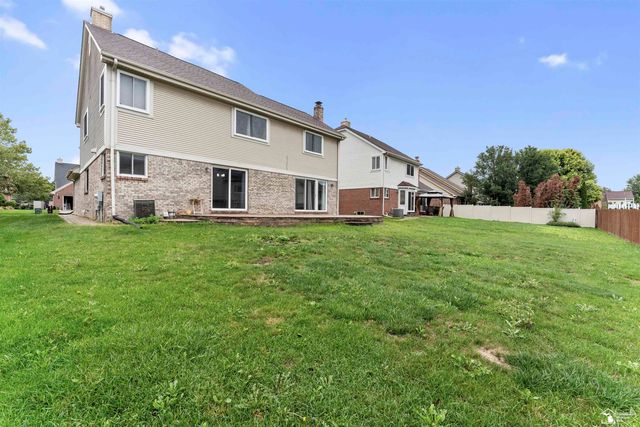 16851 Silverado Drive, Southgate, MI 48195